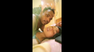 Bangladeshi Couple Fuck in Bedroom
