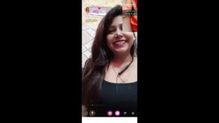 Cute Chamet Girl Mahi Sharma Live Show