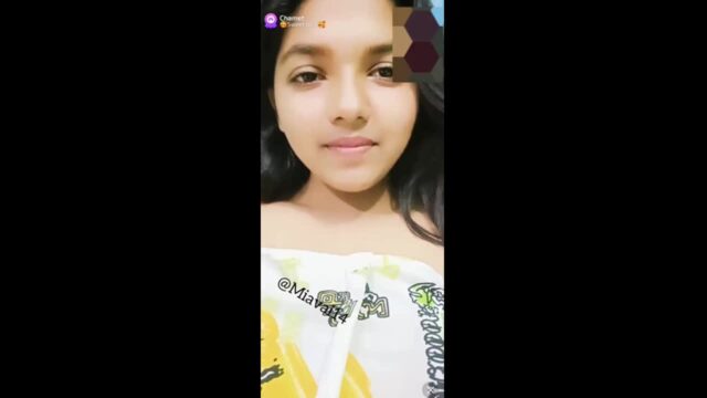 Cute Babe Sweet Pori Boob Show Chamet Live live sex video