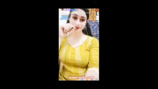 Muskan hot chamet girl 121 private with full face Fingering