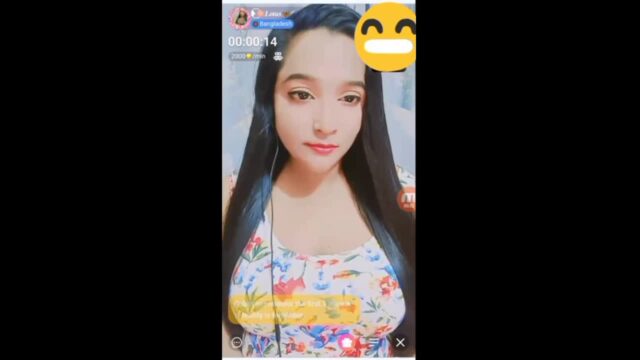 Bangla Chamet Girl Lotus Showing on Live bangla sex video