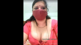Mature Hot Bhabhi Niharika