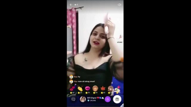 Gorgeous Chubby MILF RiTi D’gryt Show Boobs and Ass on Live Tango gorgeous sex video