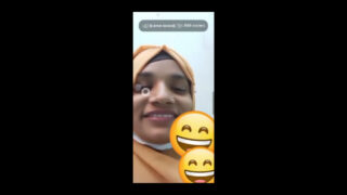 Bengali hijabi doc video call her bf show boobs