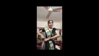 Bengali cute gf dance and showing round boobs