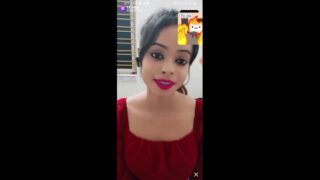 Cute Misty Pussy Reveal on Chamet