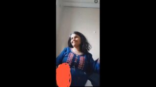 Cute Girl Video Call with Lover Nude Pussy