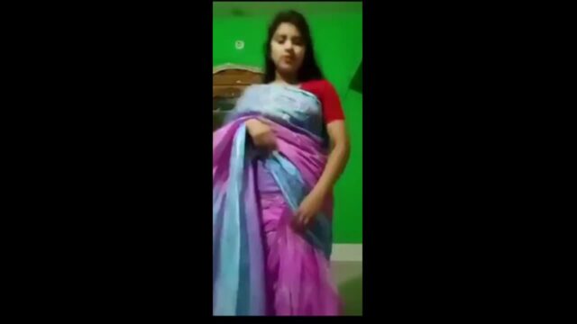 Desi Bhabi Nude Strip on Video Call nude sex video