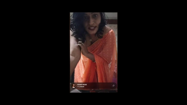 Honey Rosi Telegu tango bhabi full ass twerking in premium live with face