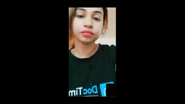 Bengali hot babe 121 chamet with full face private bengali sex video