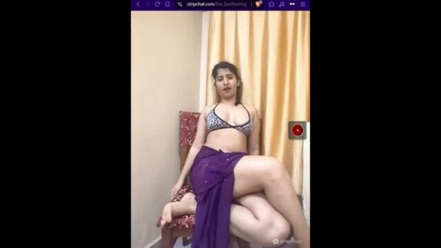 The best feeling Pussy Finger on Live Show with face