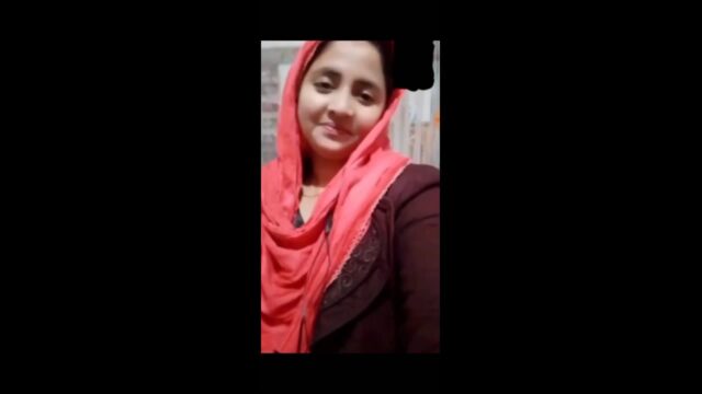 Hot bhabi show cute boobs cute sex video