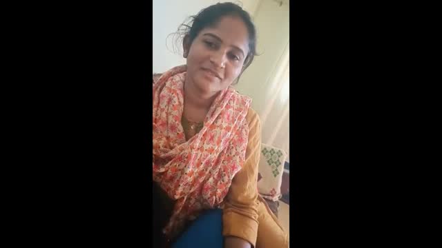 Hot Sexy Oral Sex from Outdoor public sex video