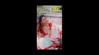 Moumita Popular bong model outdoor shoot app content