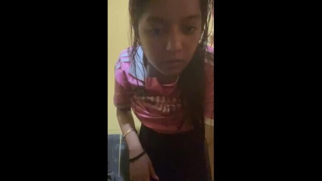 Desi Girl on VC Big Boobs and Pussy Finger Hard boobs sex video