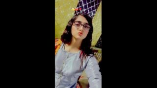 Pakistani girls leaked mms 2 clips