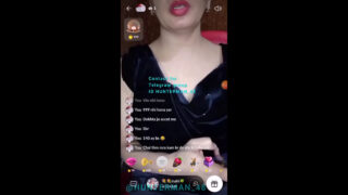 Mahi Strip Tease On Tango