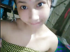 Cute Look Assam Wife Nude Selfie