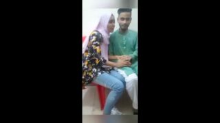 Desi Hijabi Girl Blowjob