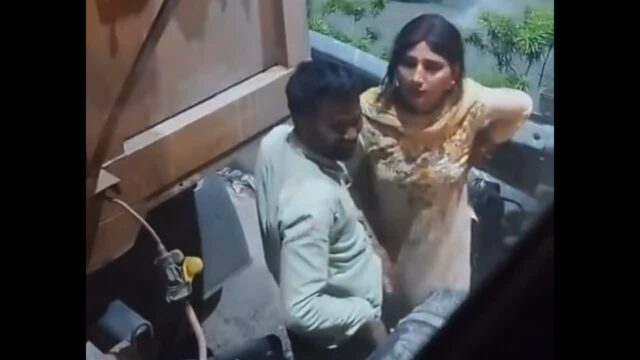 Paid Randi Blowjob Truck Driver On Public Road