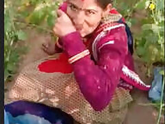 Villlage couple Fucking in sarso ka khet