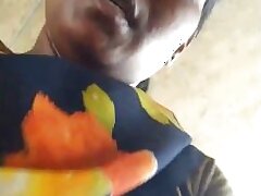 Telugu babe Randy gets her pussy stretched