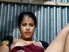 Married Country Girl Masturbates