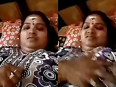 Telugu aunty hot video call