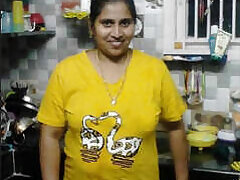 Big Boob Telugu Aunty Bathing