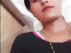 Assame Boudi Showing Her Beautiful Shaved Fluffy Pussy fucking With Talk