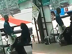 Muslim aunty giving handjob in bus stand kerala