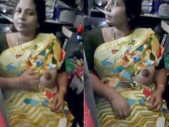 Desi beauty rides cock in reverse position and gets pounded