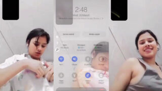 Bengali hot maal showing her boobs in live video call