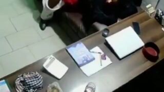 Big gaand hijabi kamwali banged in hotel CCTV footage