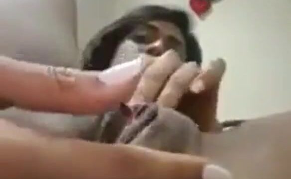 Horny Mumbai girl ass masturbation video
