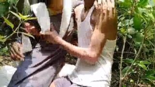 Viral MMS clip of Bihari college girl fucking in the forest