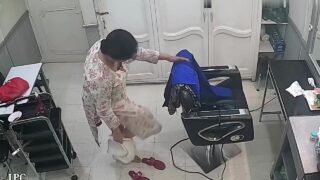 Desi aunty clothes change CCTV video
