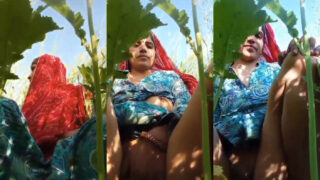 Desi MMS XXX clip of a dehati Bhabhi masturbating outdoors