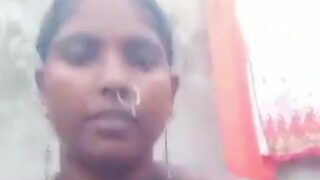 Pure dehati Bhabhi showing all holes in bathroom mms