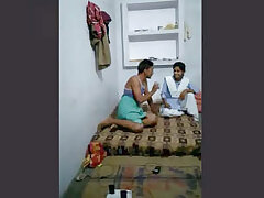 Click girl bunk and getting her ass fucked with Hindi talking