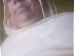 Paki Pathan Milf Showing