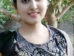 Beautiful Bigboob Bhabi Showing On Video Call