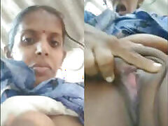 Tamil aunty showing boobs and pussy