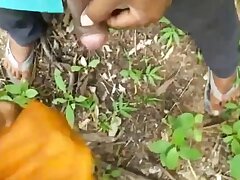 Desi couple caught fucking jungle