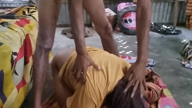 Desi bengoli anal fuck