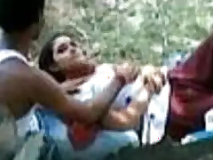 Kerala teenage Indian girl Desi cousins romantic masti in home garden