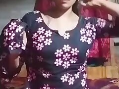 Sexy Bangladeshi Amateur Girl Fingers Herself in HD