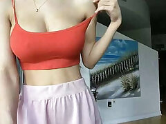 cute asian teen babe xposing her awesome body