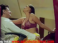 Indian woman shares her pussy with her office boss