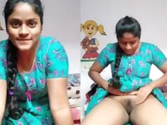 Tamil Hot Girl Showing Pussy and Ass